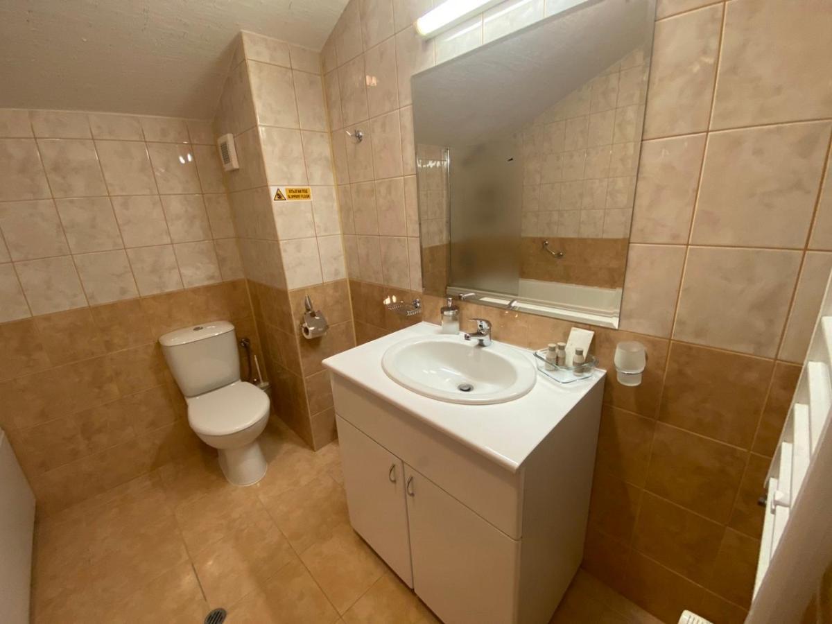 Deluxe 707 Apartment โบโรเวทส์ ภายนอก รูปภาพ